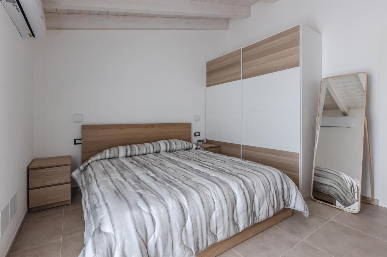 Pula Comfy Apartment W/ Private Parking ภายนอก รูปภาพ